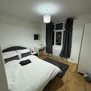 Elegant Estates Humble Abode 5 Homestay